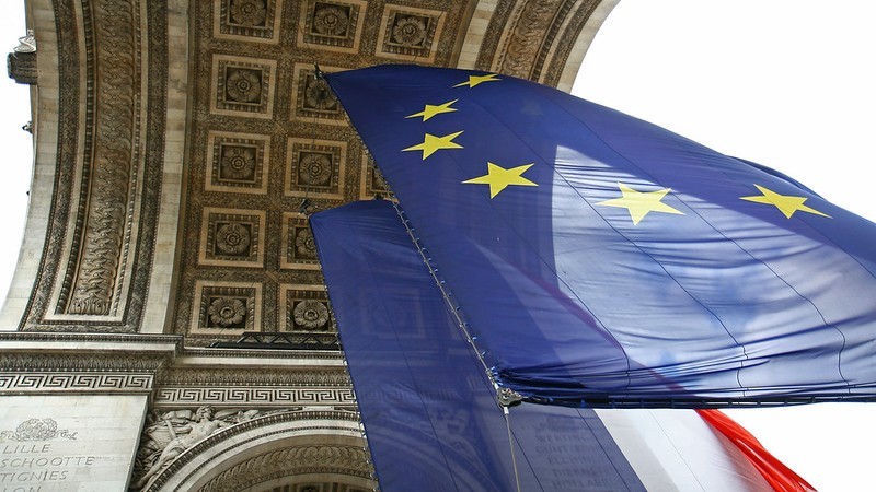 France’s EU Presidency 2022: Macron Walking a Tightrope Between European Ambitions and Electoral Realities at Home